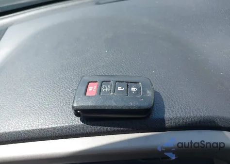 2018 Toyota Rav4 Limited из США, поврежденный, VIN 2T3DFREV5JW815171